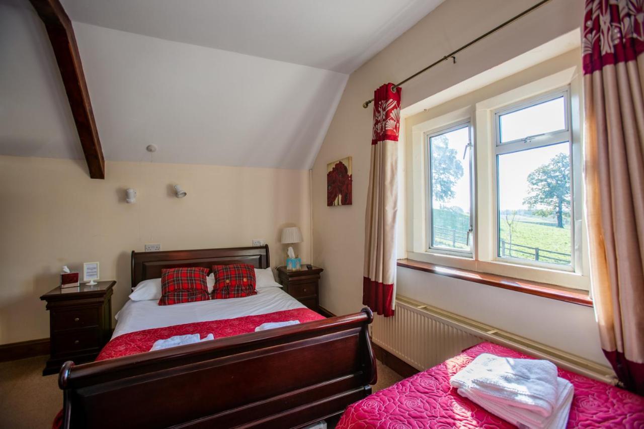 The Beacon & Railway Hotel Stonehouse  Buitenkant foto